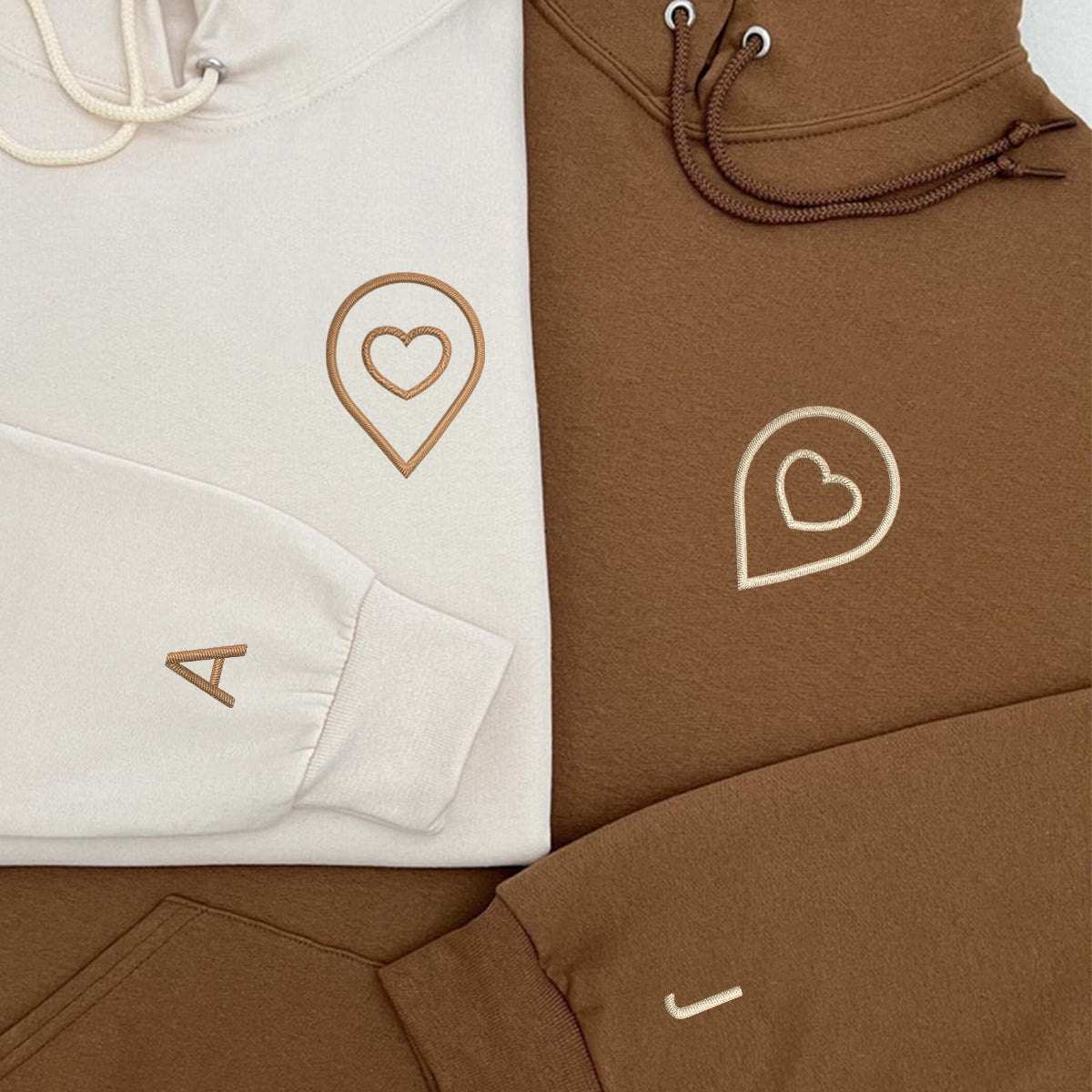 Individuell bestickte „You Are My Favorite Place To Be“-Kapuzenpullover für Paare