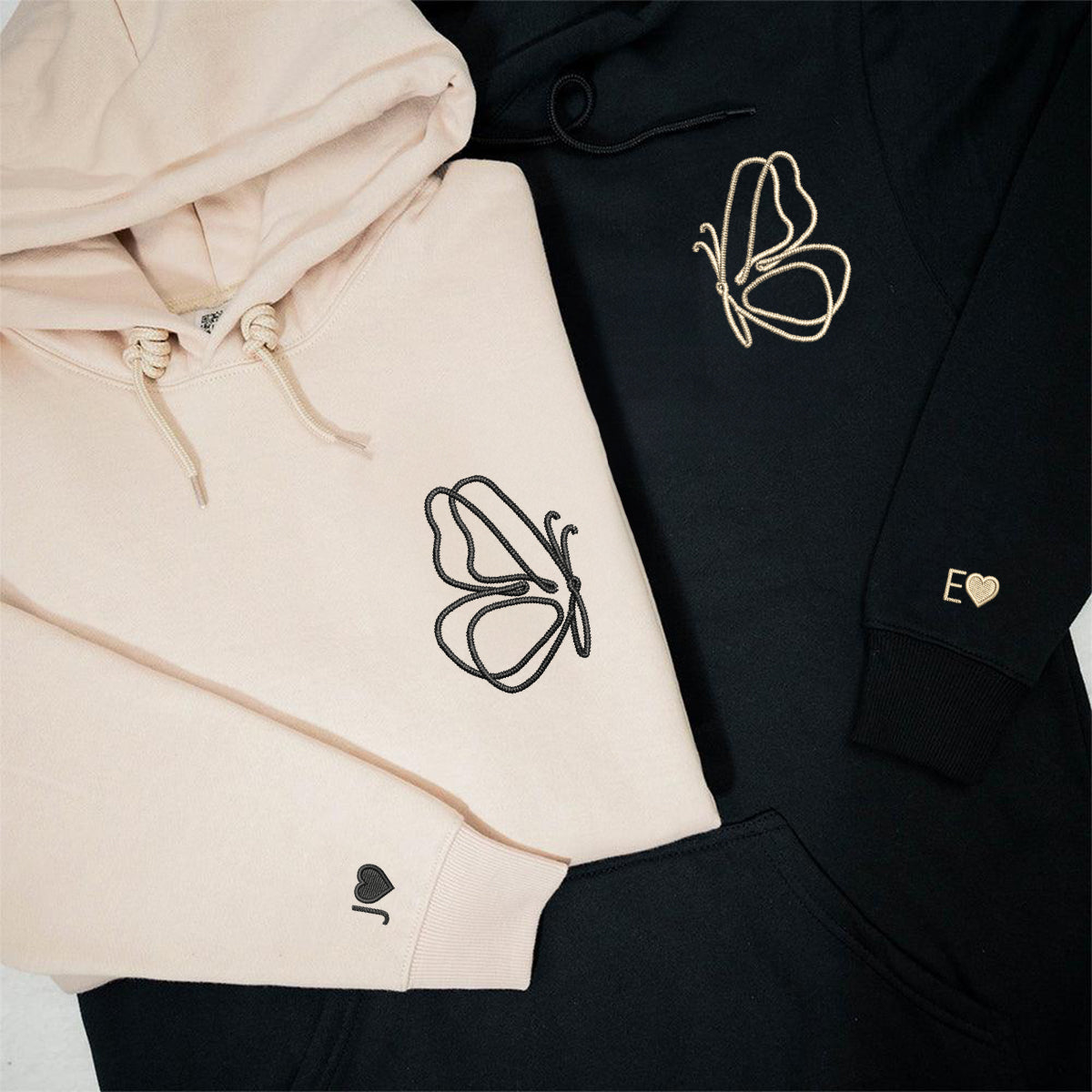 Individuell bestickte Schmetterlings-Kapuzenpullover für Paare