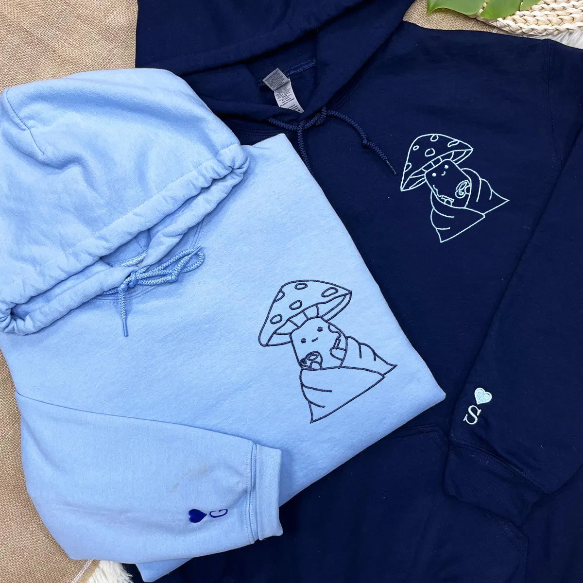 Benutzerdefinierte bestickte Kaffee trinken Pilz passende Hoodies für Paare