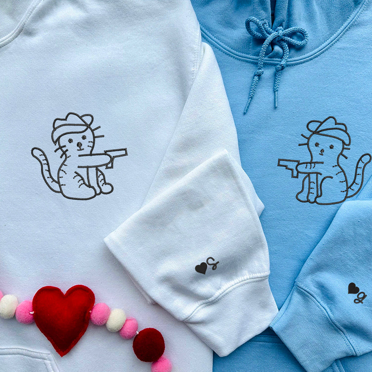 Benutzerdefinierte bestickte Cowboy Cat Guns passende Hoodies für Paare