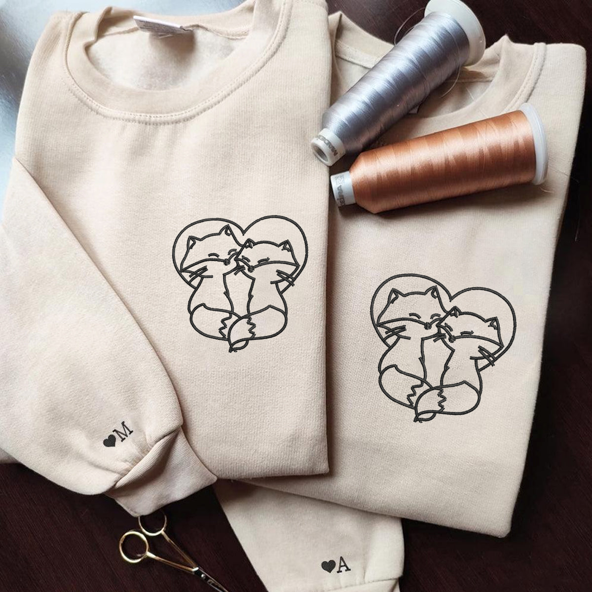 Benutzerdefinierte bestickte süße Fuchs Liebe passende Hoodies für Paare
