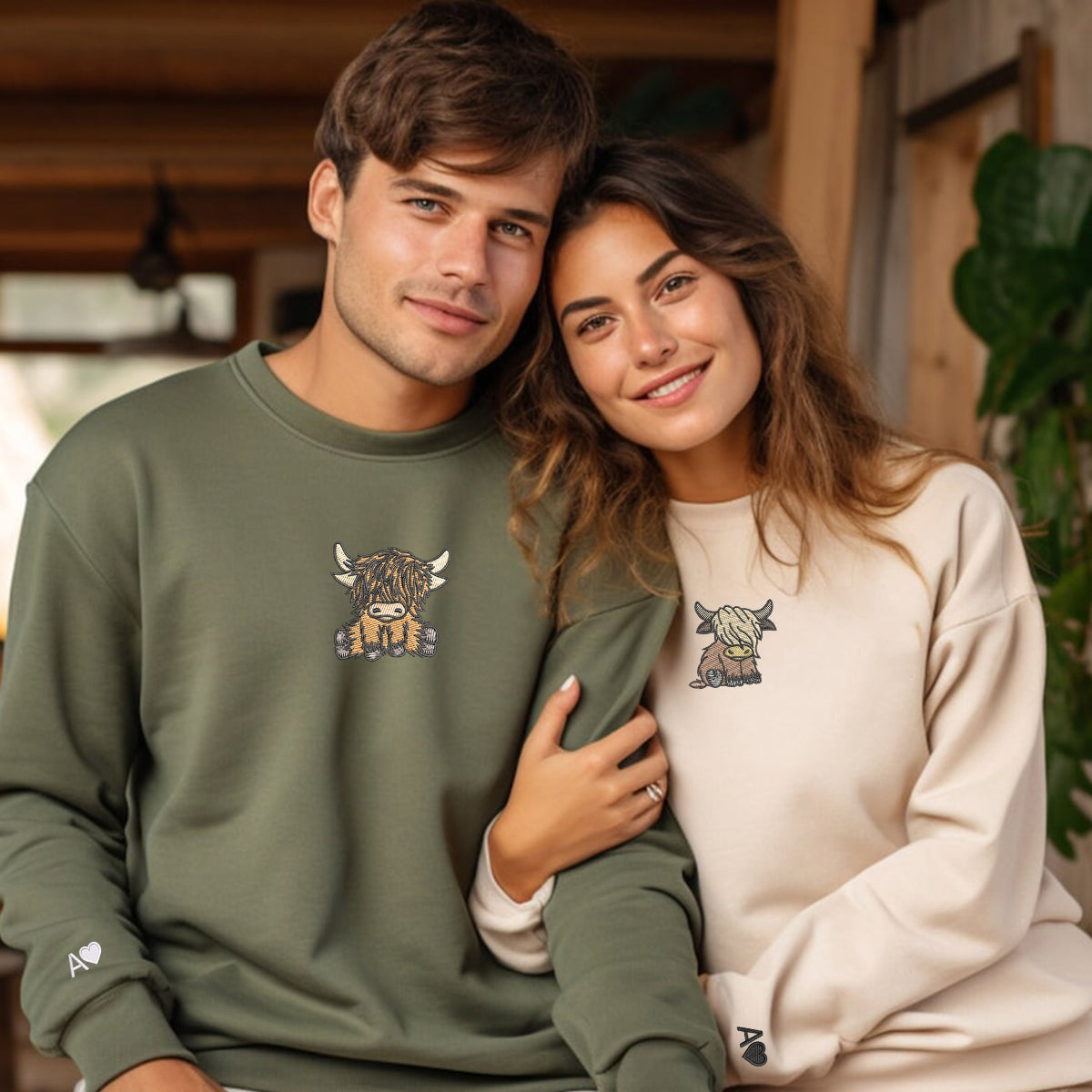 Individuell bestickte Highland Cow Passende Hoodies für Paare