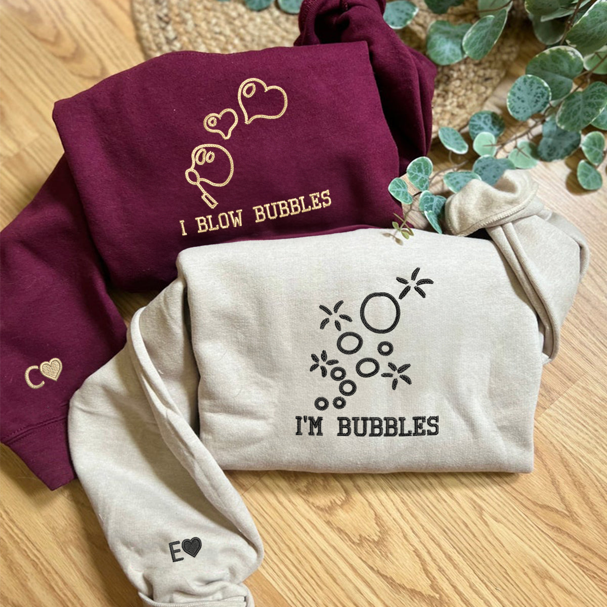 Individuell bestickte „I Blow Bubbles“-Kapuzenpullover für Paare