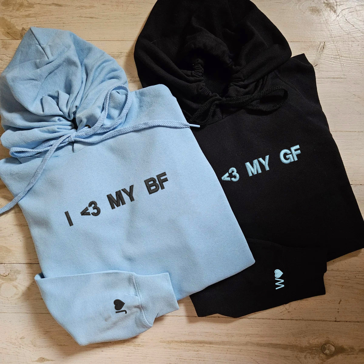 Individuell bestickte „I Love My Gf Bf“-Kapuzenpullover für Paare