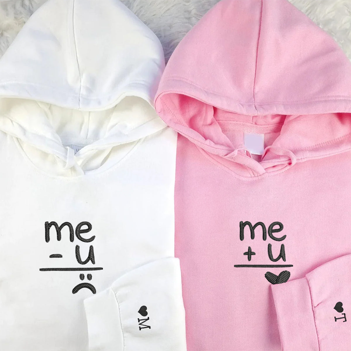 Individuell bestickte „Ich und Du“-Kapuzenpullover für Paare