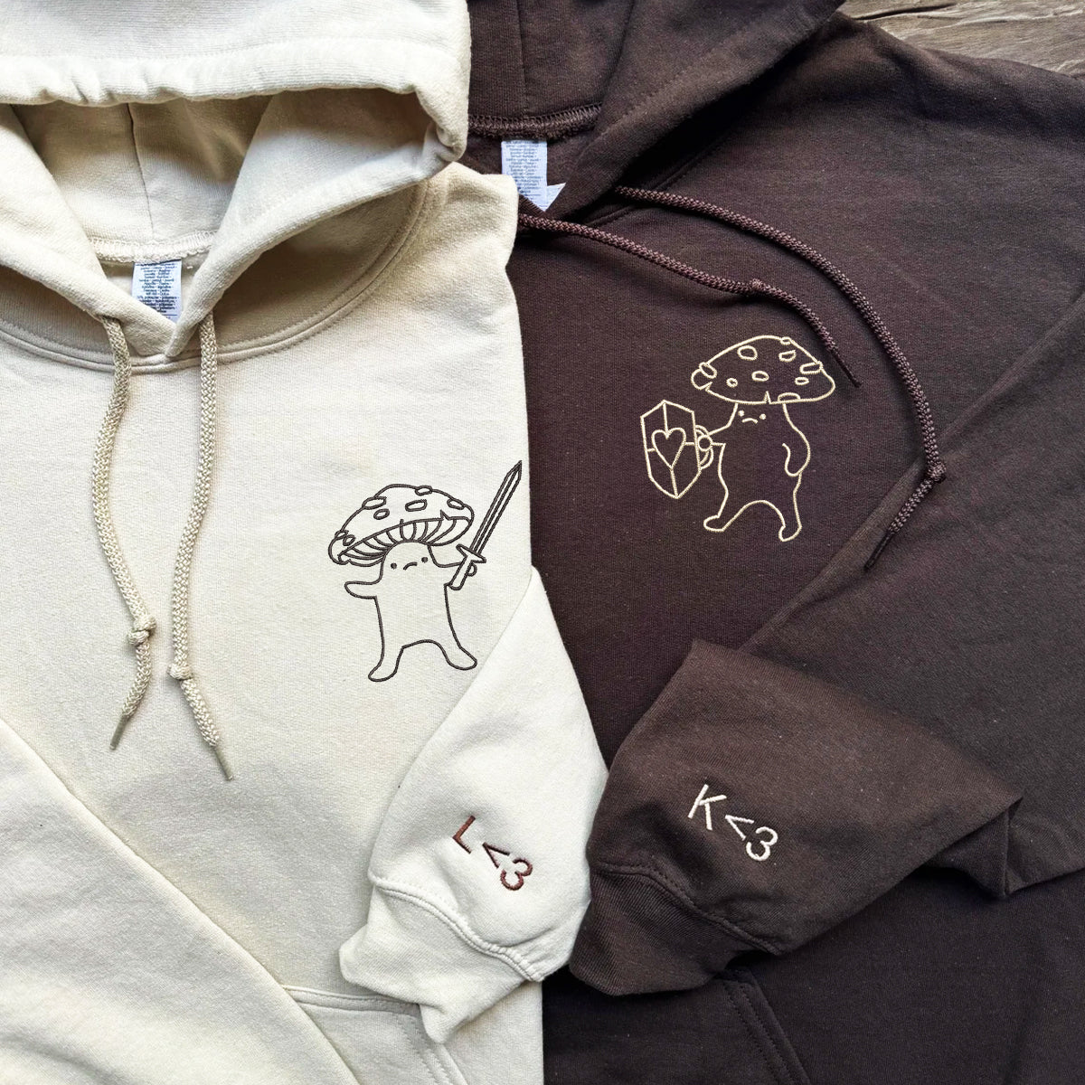 Individuell bestickte Pilzkampf-Kapuzenpullover für Paare
