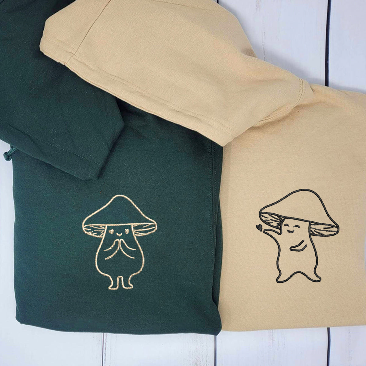 Benutzerdefinierte bestickte Pilz Liebe passende Hoodies für Paare