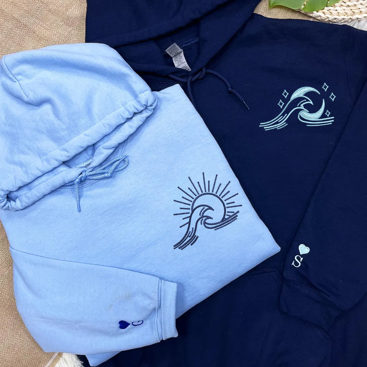 Individuell bestickte Meereswelle Sonne und Mond passende Hoodies für Paare