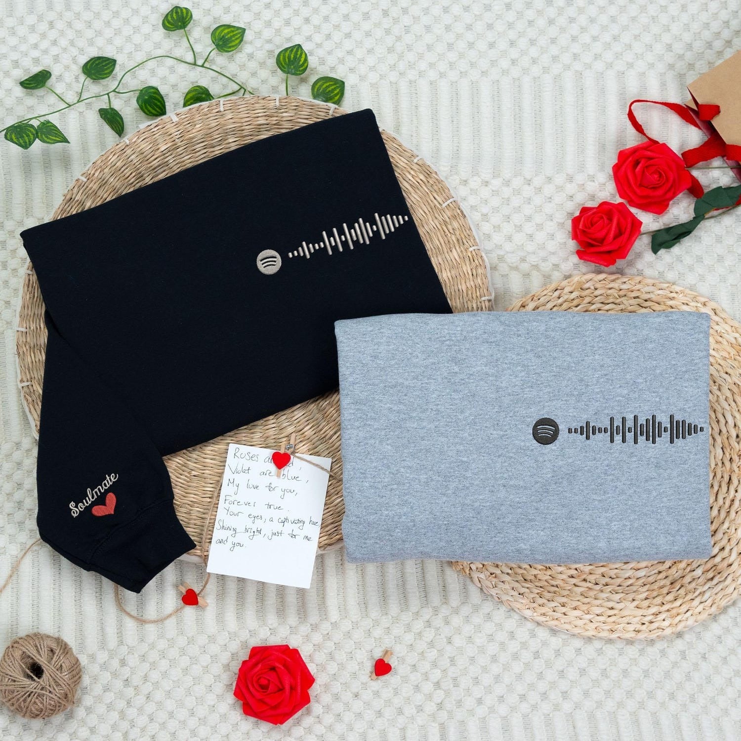 Individuell bestickte Engel- und Dämonenkatze-Kapuzenpullover für Paare