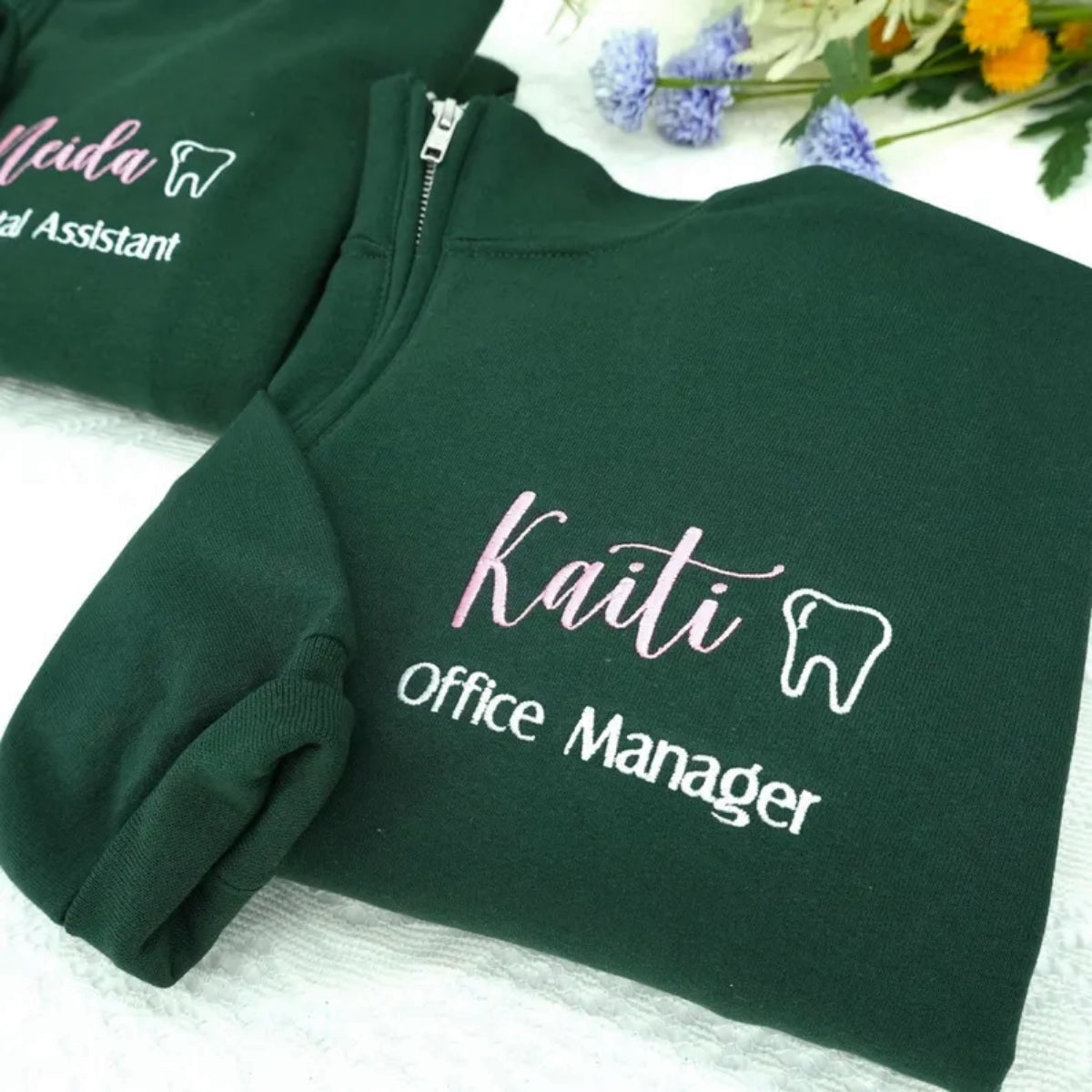 Individuell bestickte Engel- und Dämonenkatze-Kapuzenpullover für Paare