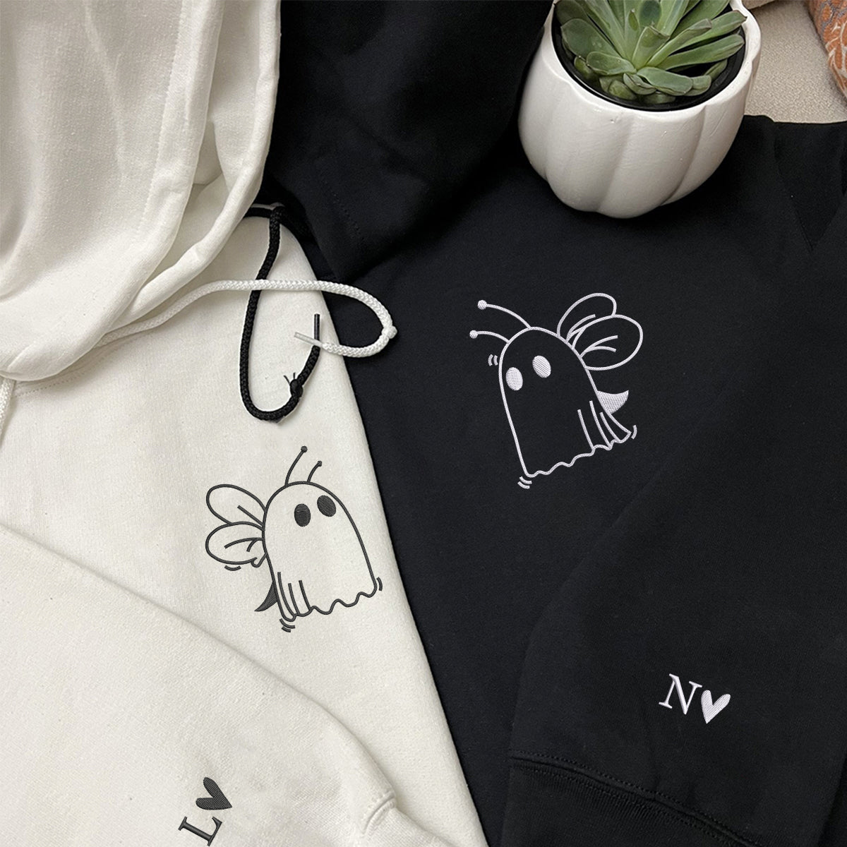 Individuell bestickte Engel- und Dämonenkatze-Kapuzenpullover für Paare