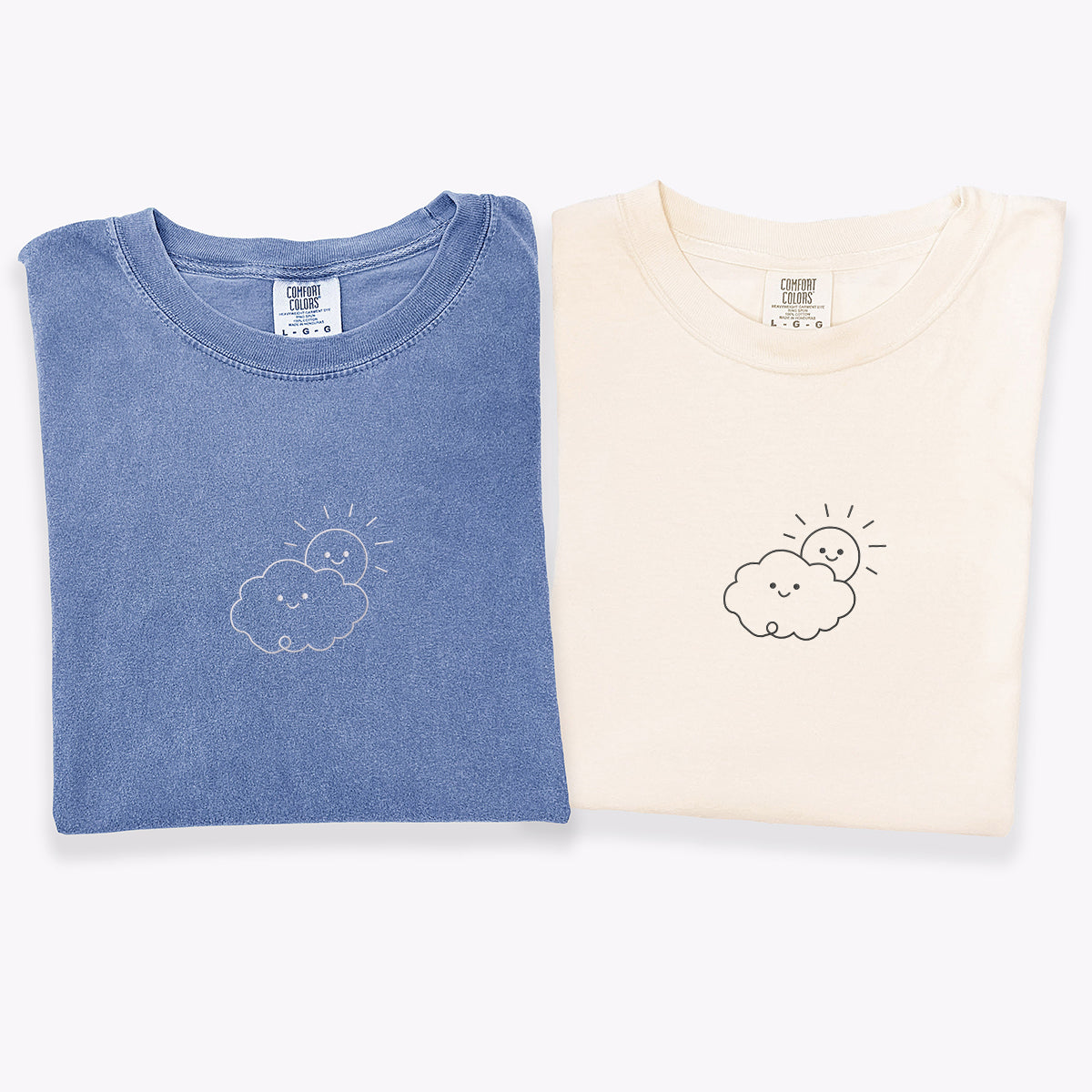 Individuell bestickte passende T-Shirts mit Wolken und Sonne für Paare