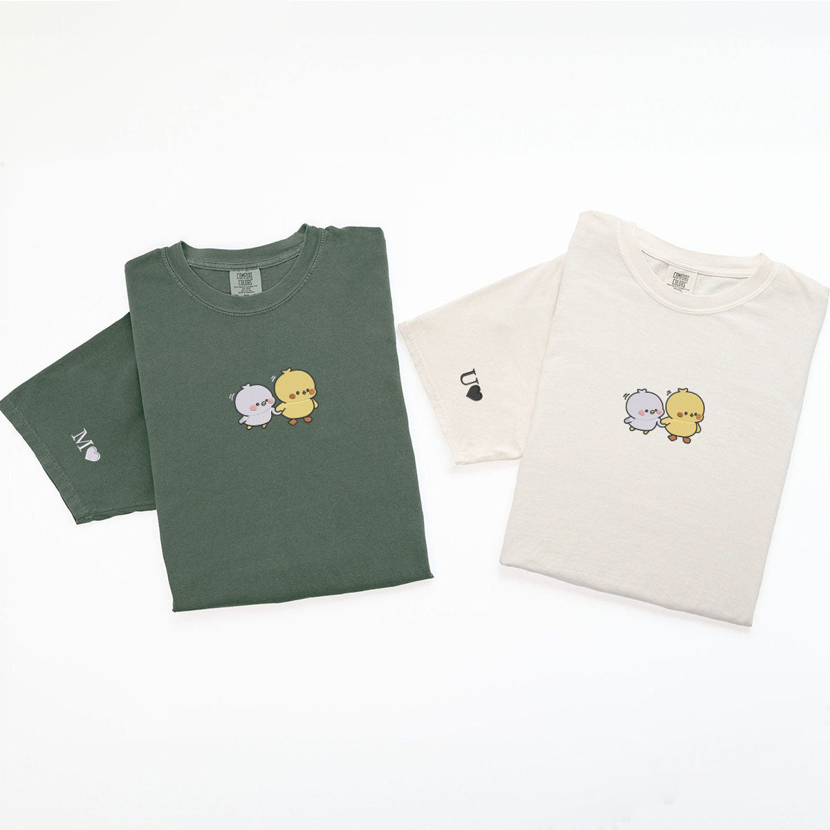 Benutzerdefinierte bestickte süße Cartoon Chick passende T-shirts für Paare