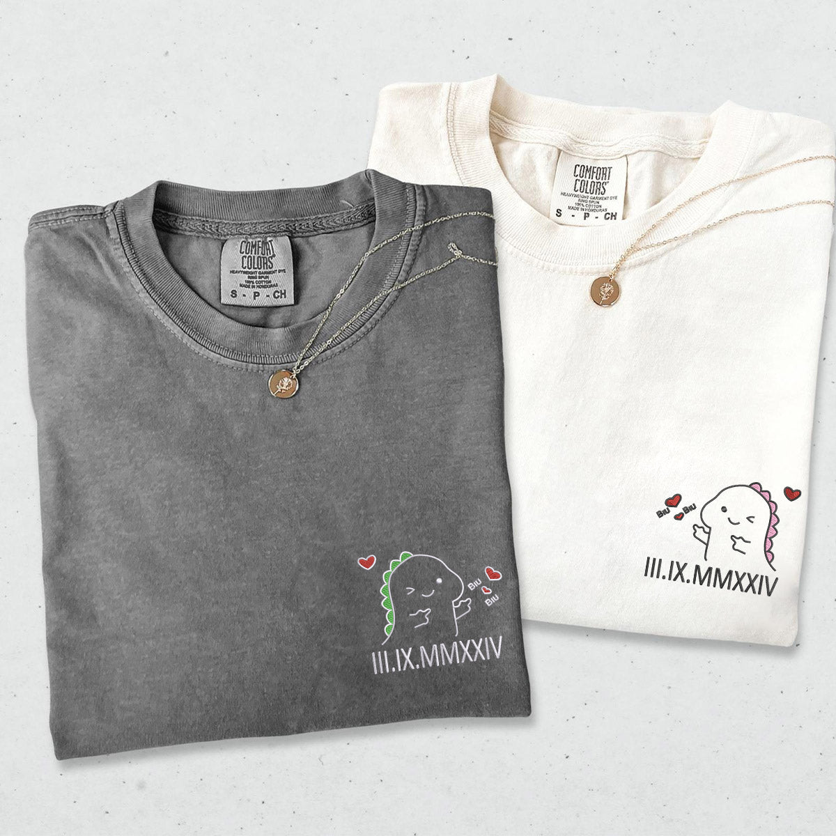 T-shirts personnalisés brodés avec chiffres romains et dinosaures pour couples