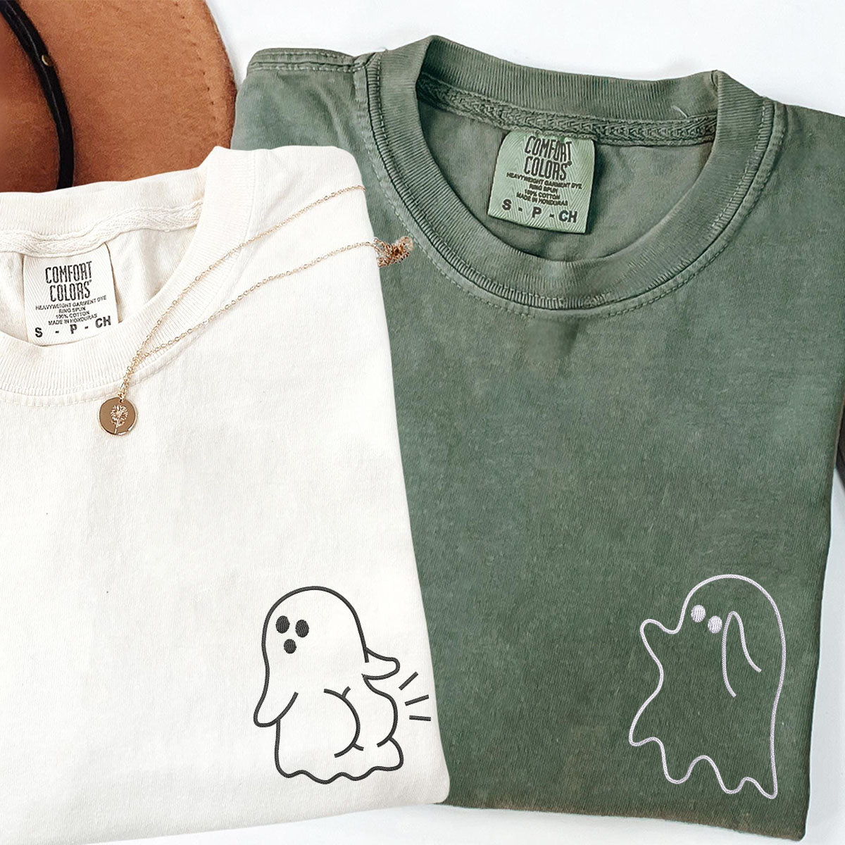 Benutzerdefinierte bestickte süße freche Geister passende T-shirts für Paare