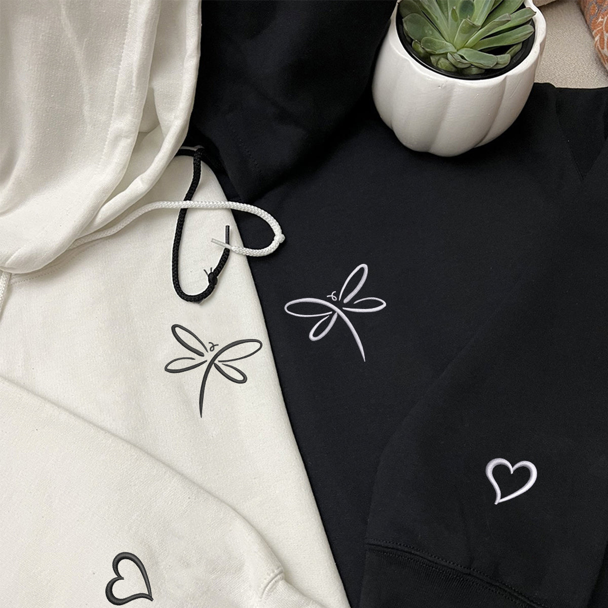 Individuell bestickte Engel- und Dämonenkatze-Kapuzenpullover für Paare