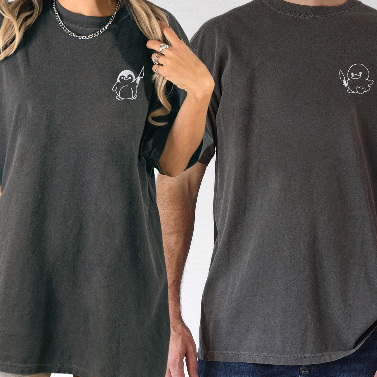 T-shirts personnalisés brodés avec un canard et un pingouin avec un couteau, assortis pour couples