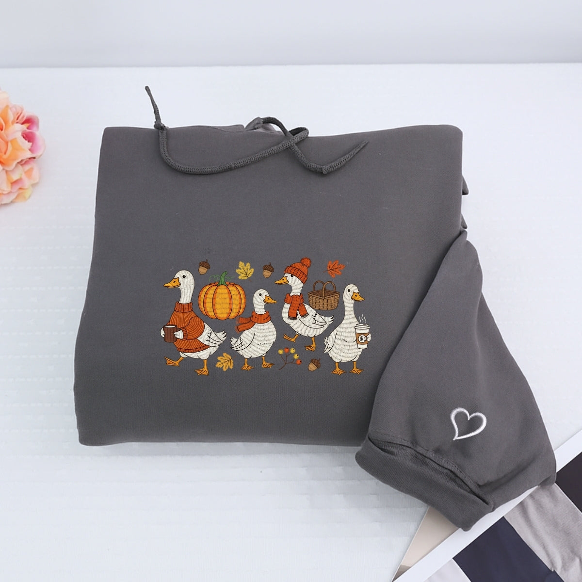 Individuell bestickte Engel- und Dämonenkatze-Kapuzenpullover für Paare