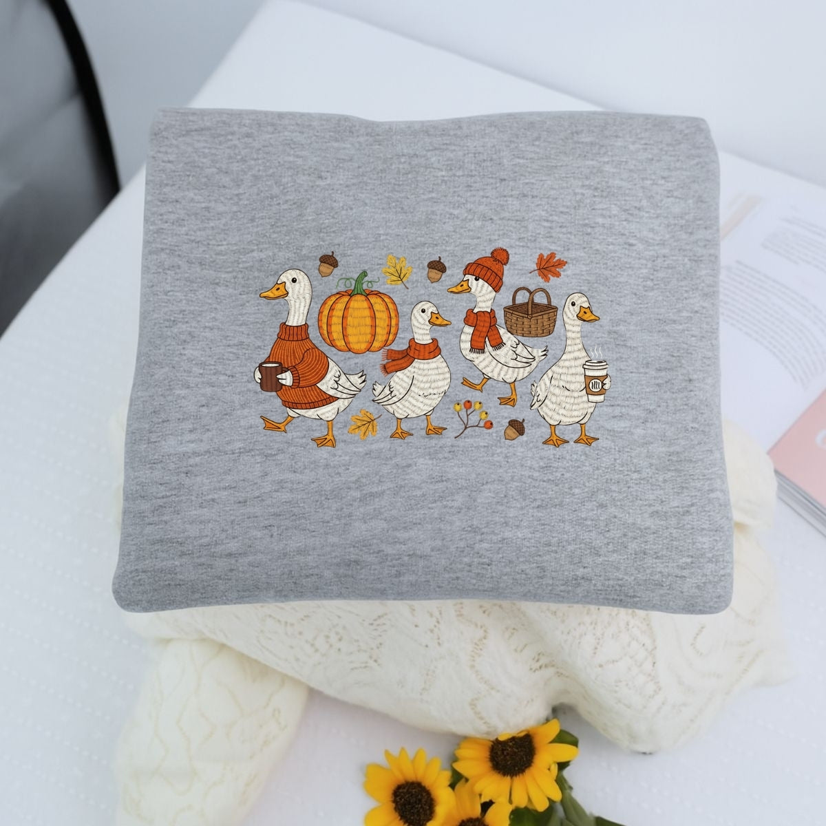 Individuell bestickte Engel- und Dämonenkatze-Kapuzenpullover für Paare