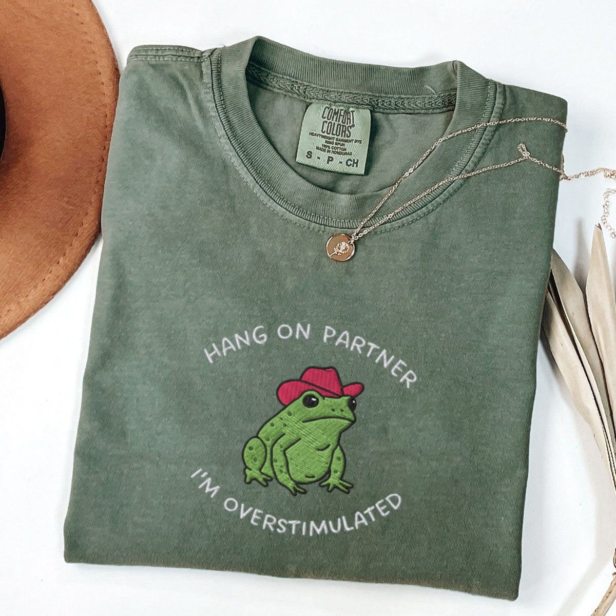 Custom Embroidered Hang On Partner Frog T-Shirt - Funny Embroidered Western Tee