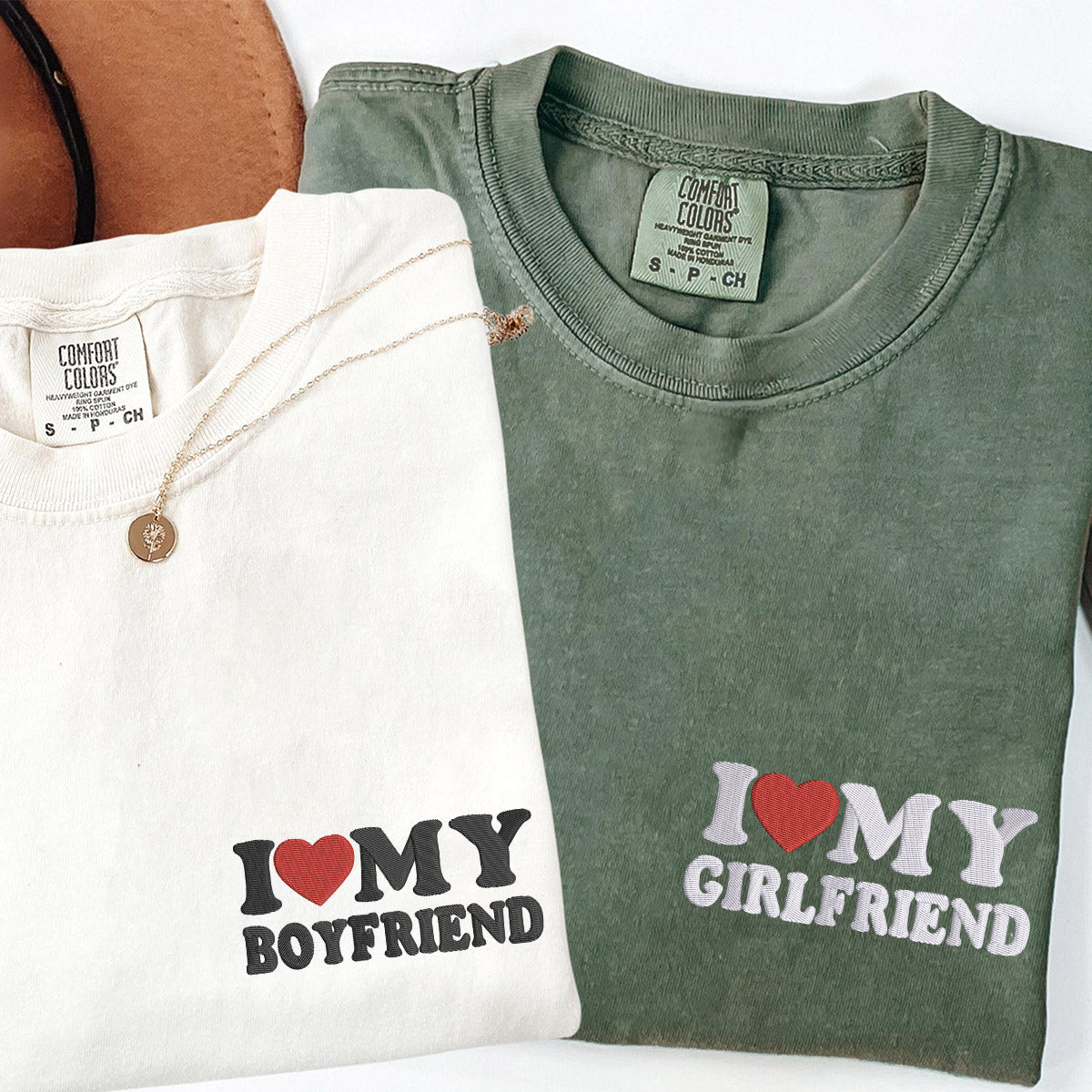 Individuell bestickte „Ich liebe meinen Freund/meine Freundin“-T-Shirts für Paare