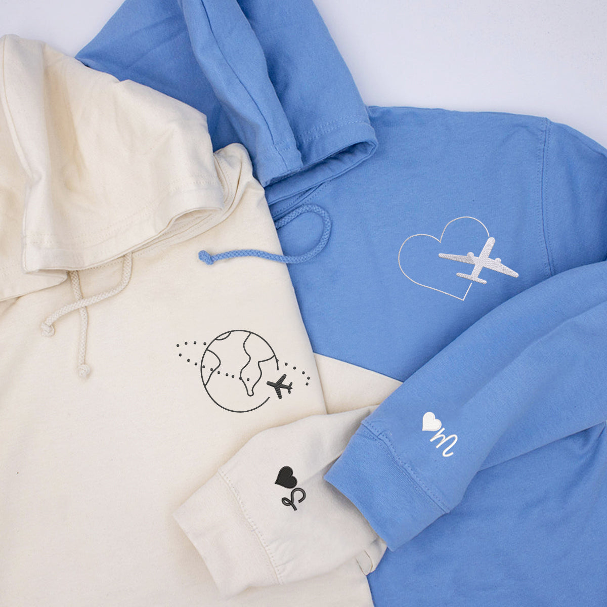 Individuell bestickte Love Travelling Passende Hoodies für Paare