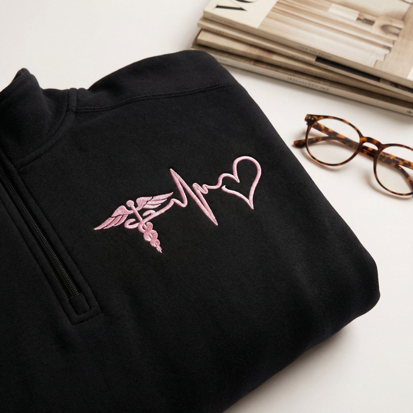 Individuell bestickte Engel- und Dämonenkatze-Kapuzenpullover für Paare