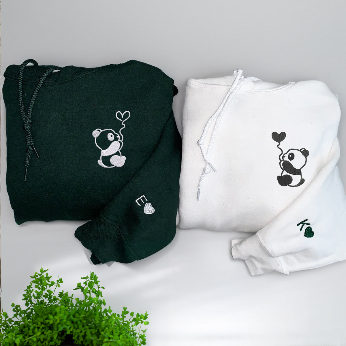 Individuell bestickte Engel- und Dämonenkatze-Kapuzenpullover für Paare