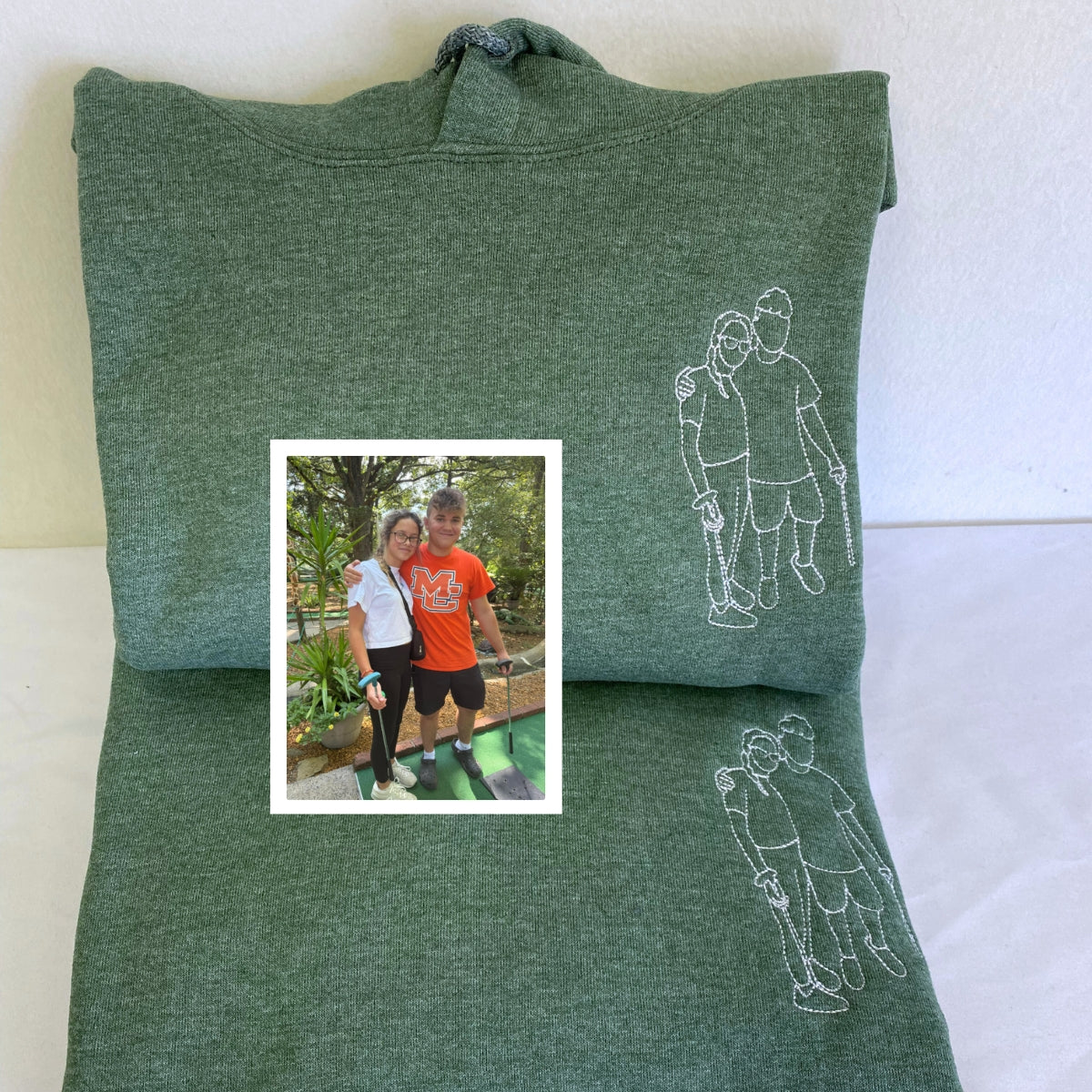 Sweat-shirt personnalisé avec portrait brodé, sweat-shirt pour couple, portrait de couple, sweat-shirt photo personnalisé, cadeau personnalisé pour couple