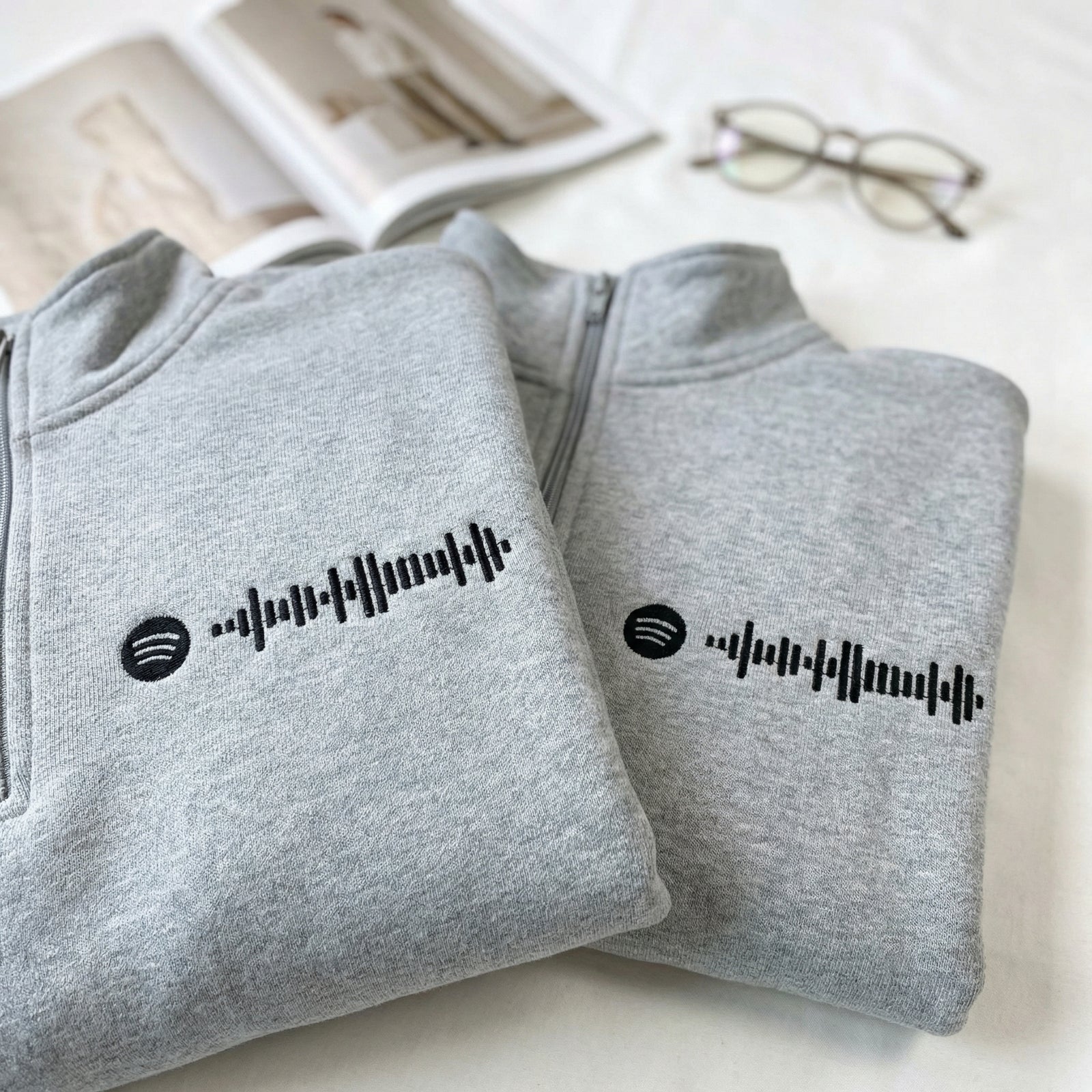 Sweats à capuche brodés personnalisés assortis pour couples