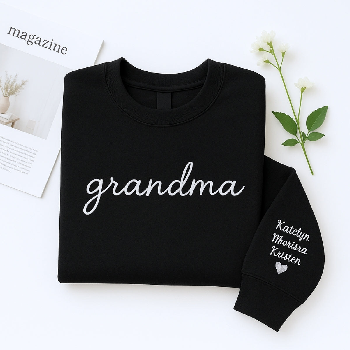 Grandma Christmas Sweatshirts - Personalized Grandchildren Names Crew Neck - Perfect Holiday Gift