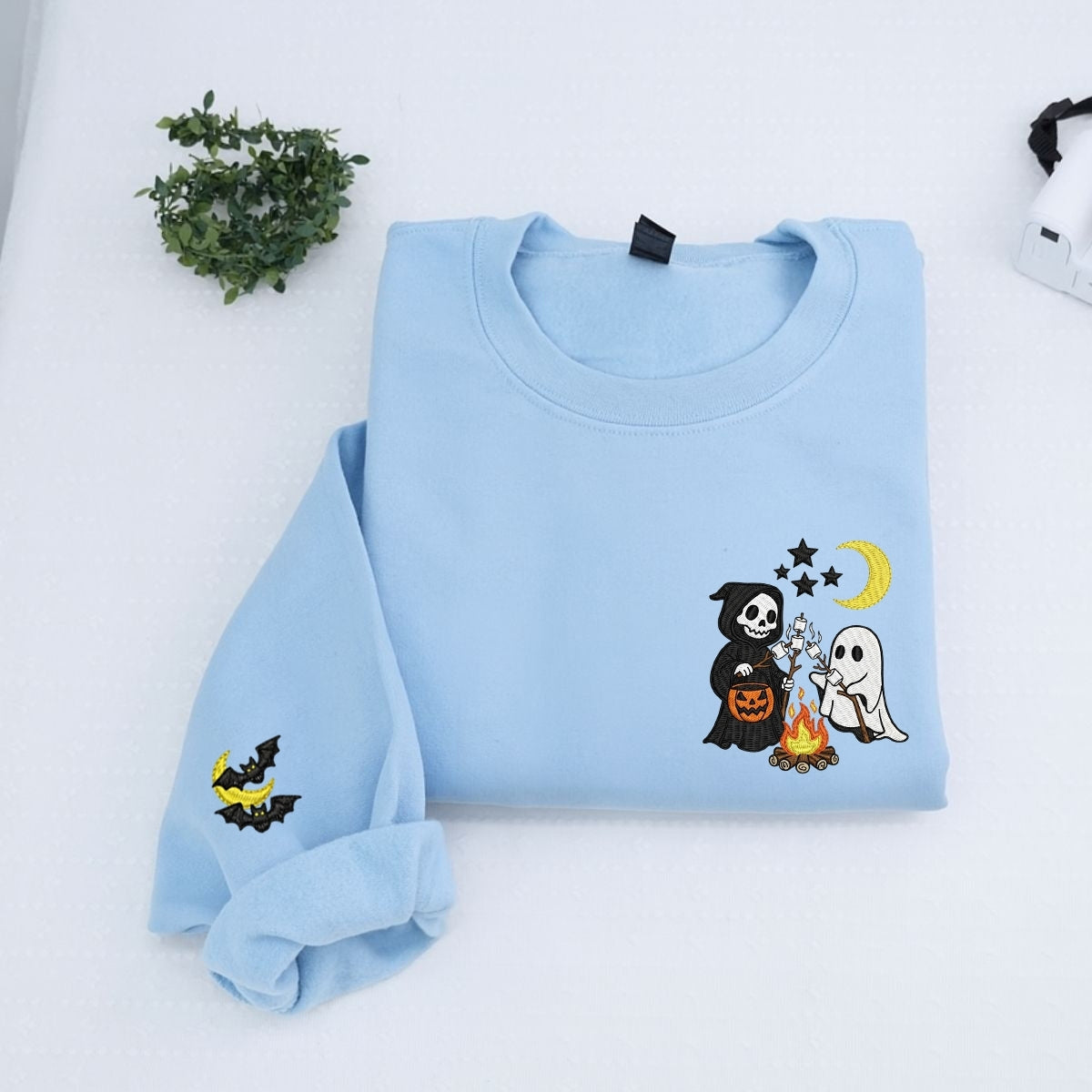 Individuell bestickte Engel- und Dämonenkatze-Kapuzenpullover für Paare