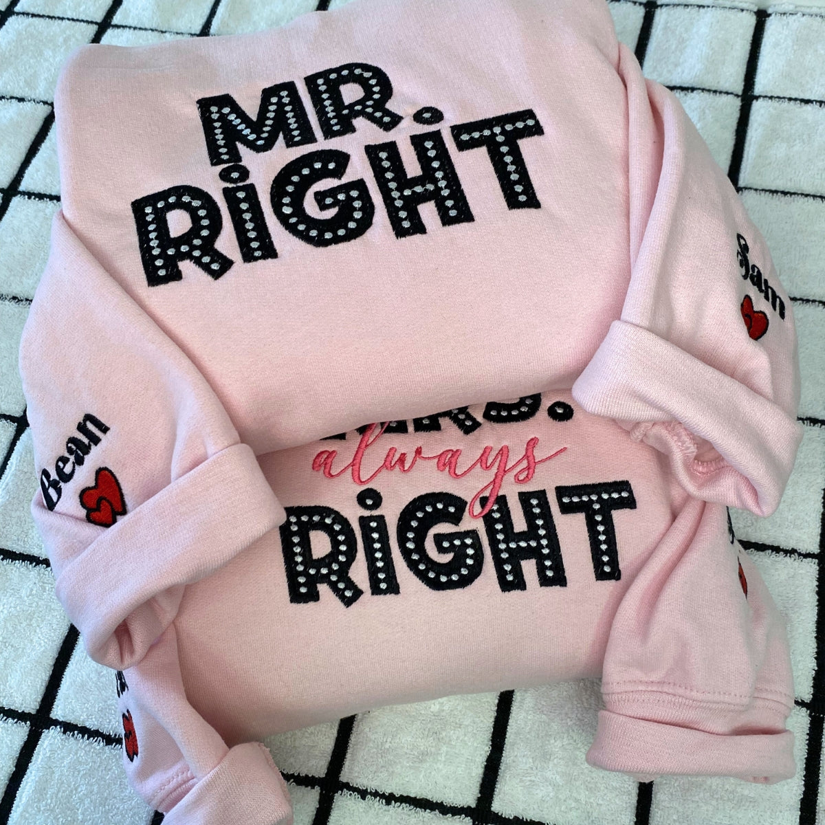 Sweats à capuche brodés assortis Mr Right x Mrs Always Right pour couples