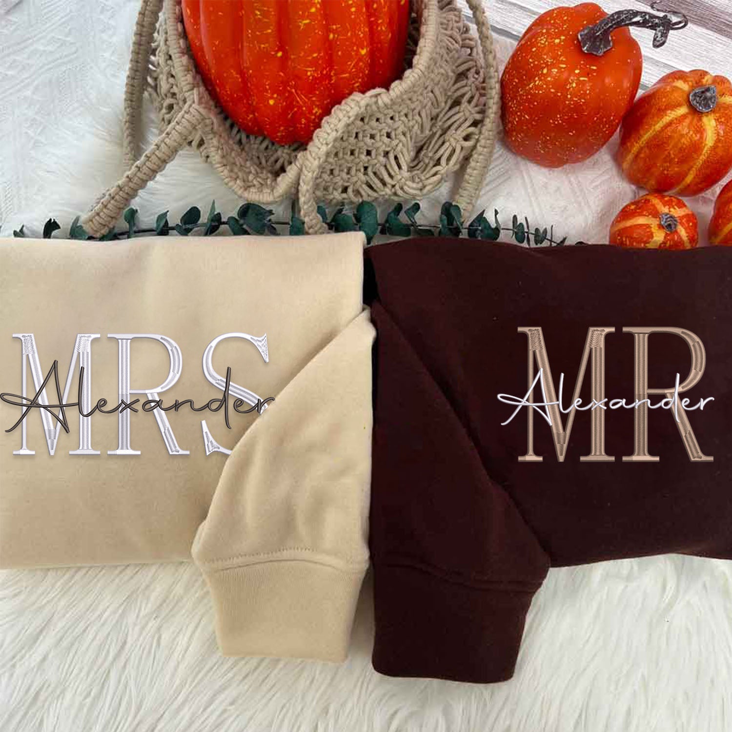 Bestickte Mr & Mrs Hoodies oder Sweatshirts