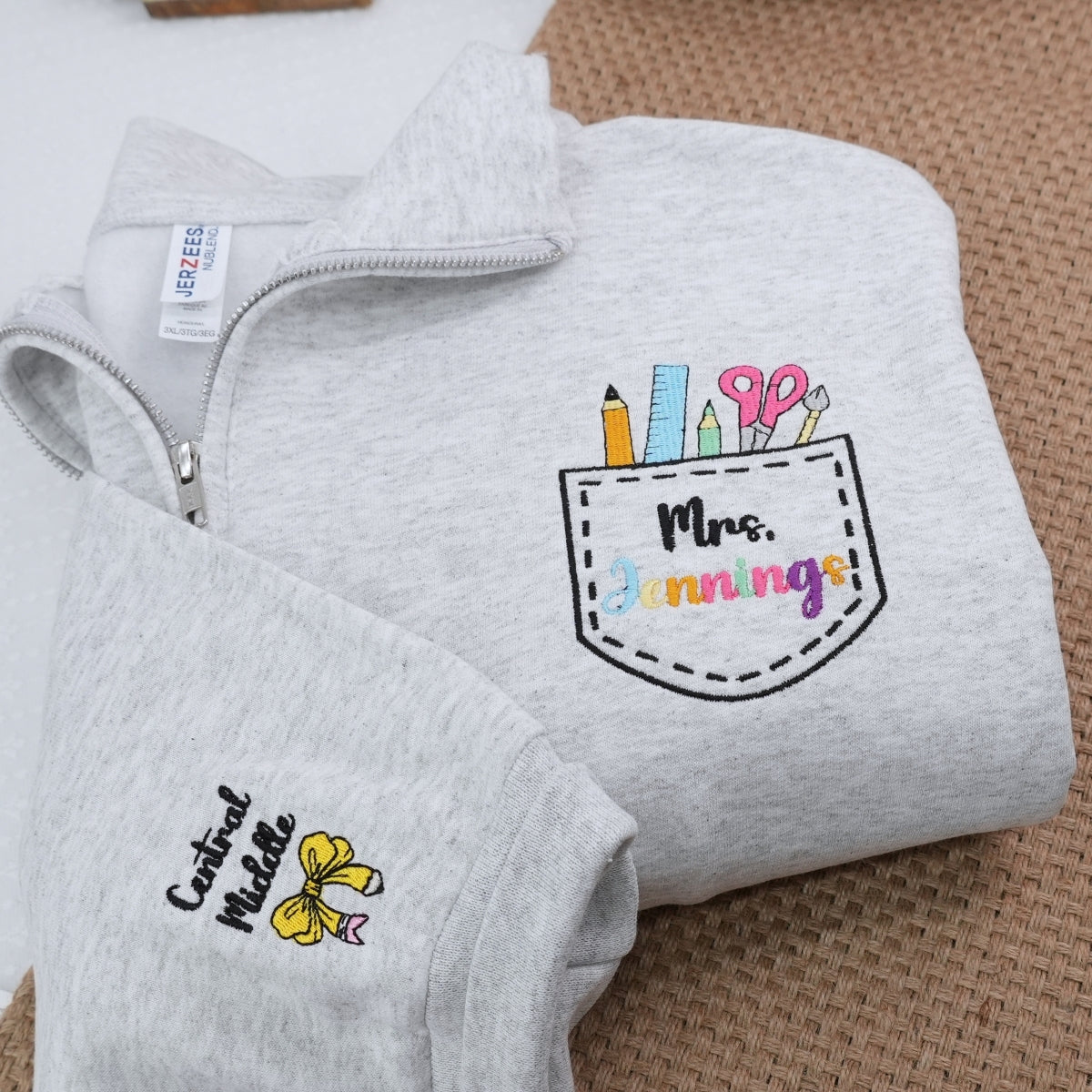 Individuell bestickte Engel- und Dämonenkatze-Kapuzenpullover für Paare