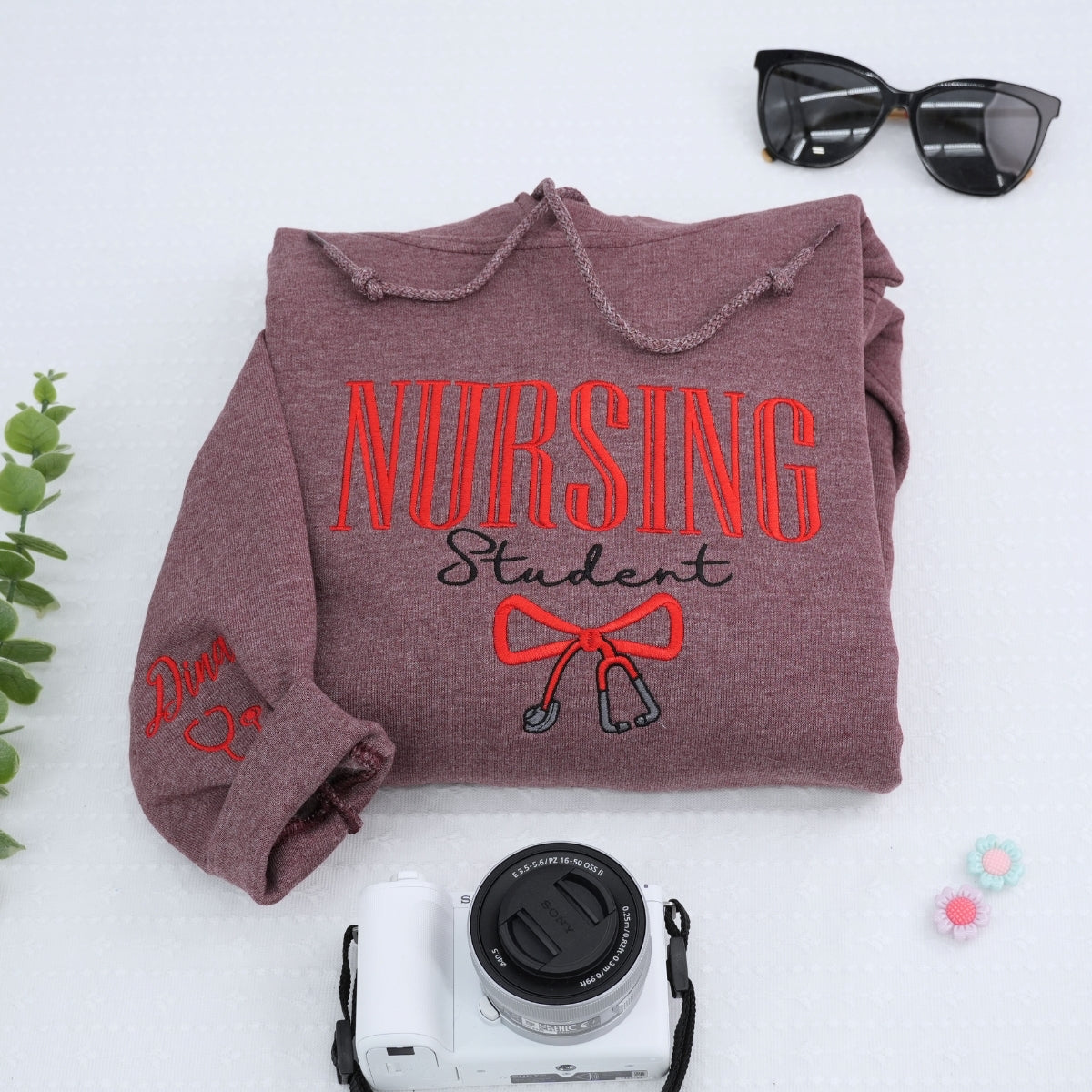 Sweats à capuche assortis brodés personnalisés avec ange et chat démon pour couples