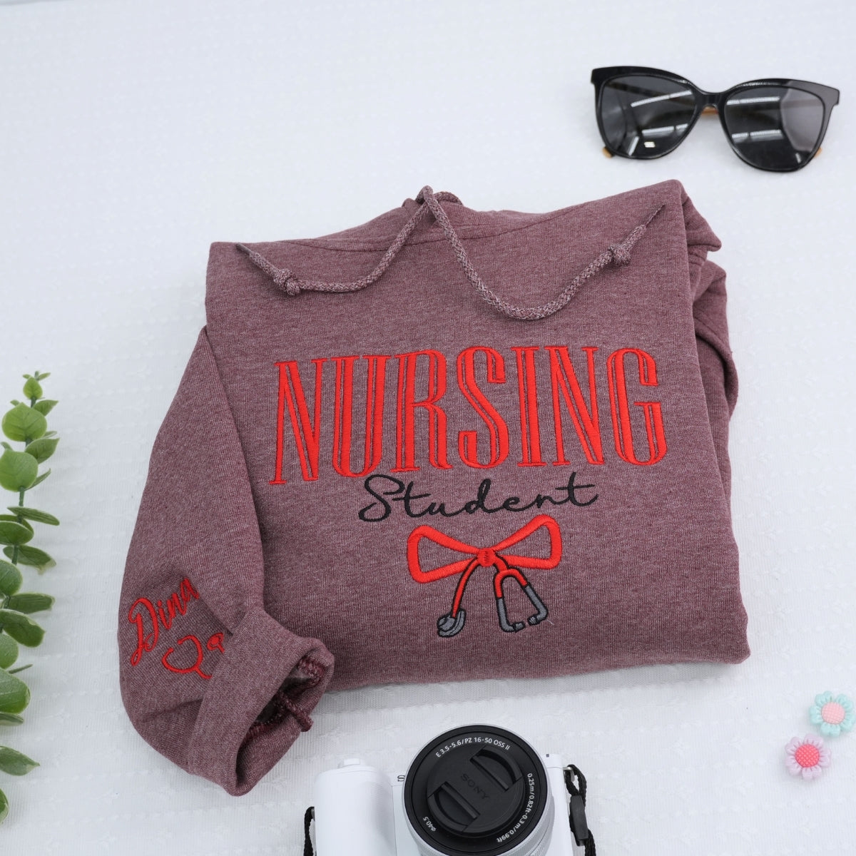 Sweats à capuche assortis brodés personnalisés avec ange et chat démon pour couples