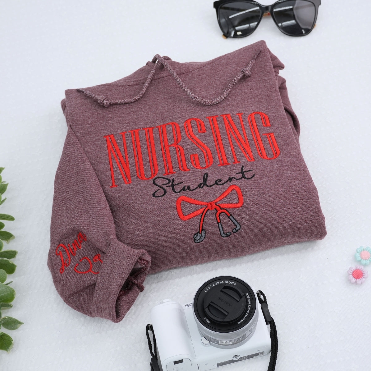 Sweats à capuche assortis brodés personnalisés avec ange et chat démon pour couples