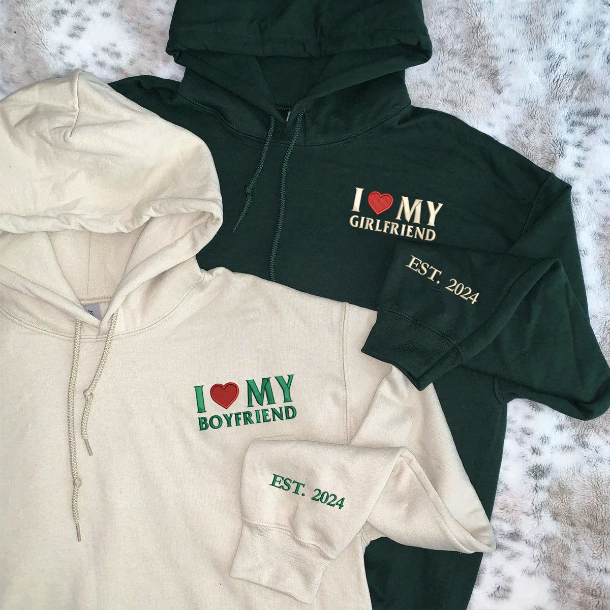 Individuell bestickte „I Love My Girlfriend“-Kapuzenpullover für Paare