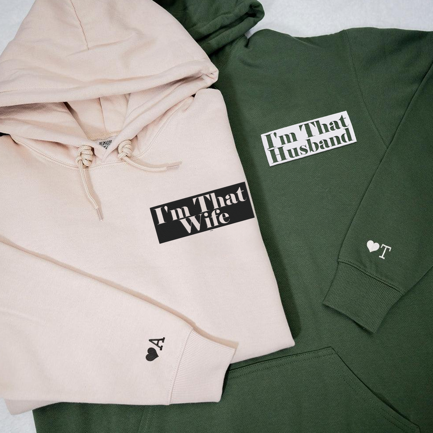 Individuell bestickte Kapuzenpullover mit der Aufschrift „I'm That Husband I'm That Wife“ für Paare