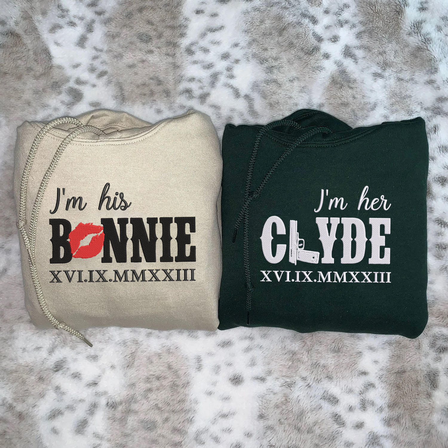 Bestickte His Bonnie Her Clyde Hoodies oder Sweatshirts mit römischen Ziffern