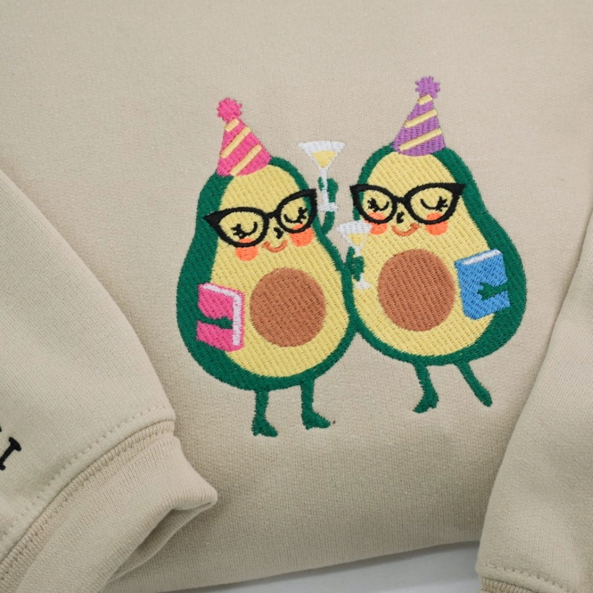Individuell bestickte Engel- und Dämonenkatze-Kapuzenpullover für Paare