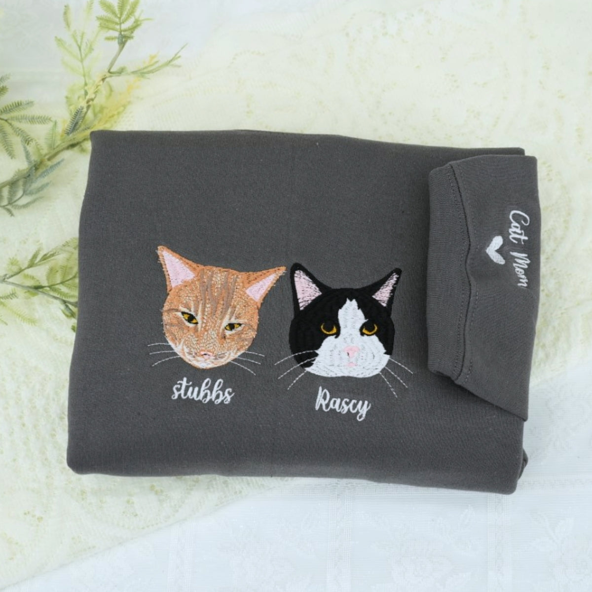 Individuell bestickte Engel- und Dämonenkatze-Kapuzenpullover für Paare