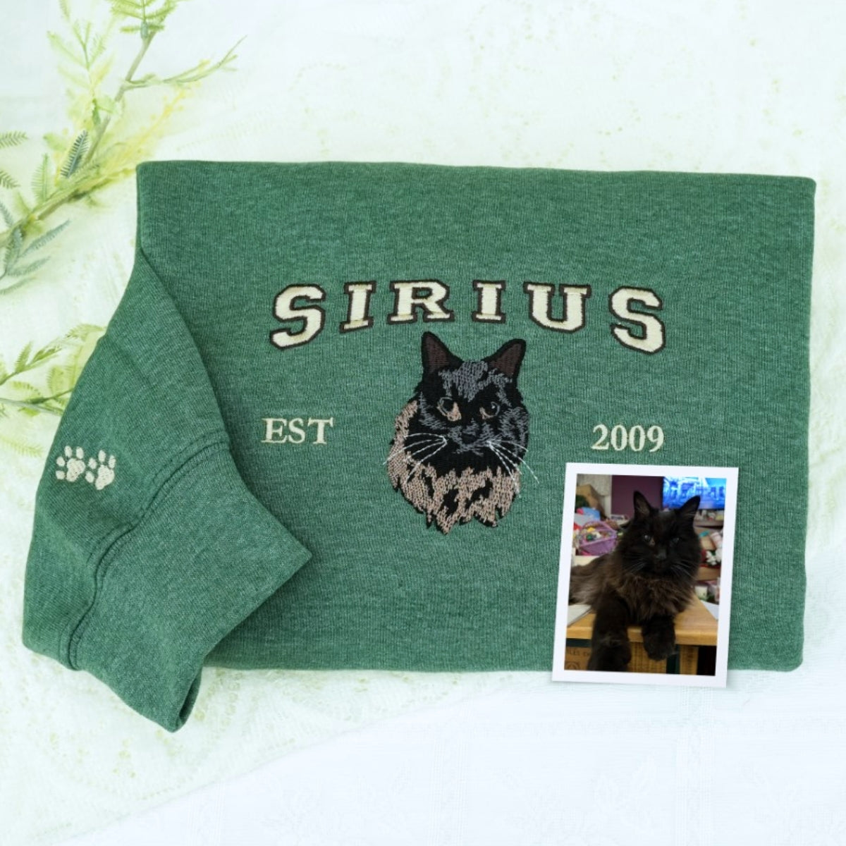 Individuell bestickte Engel- und Dämonenkatze-Kapuzenpullover für Paare