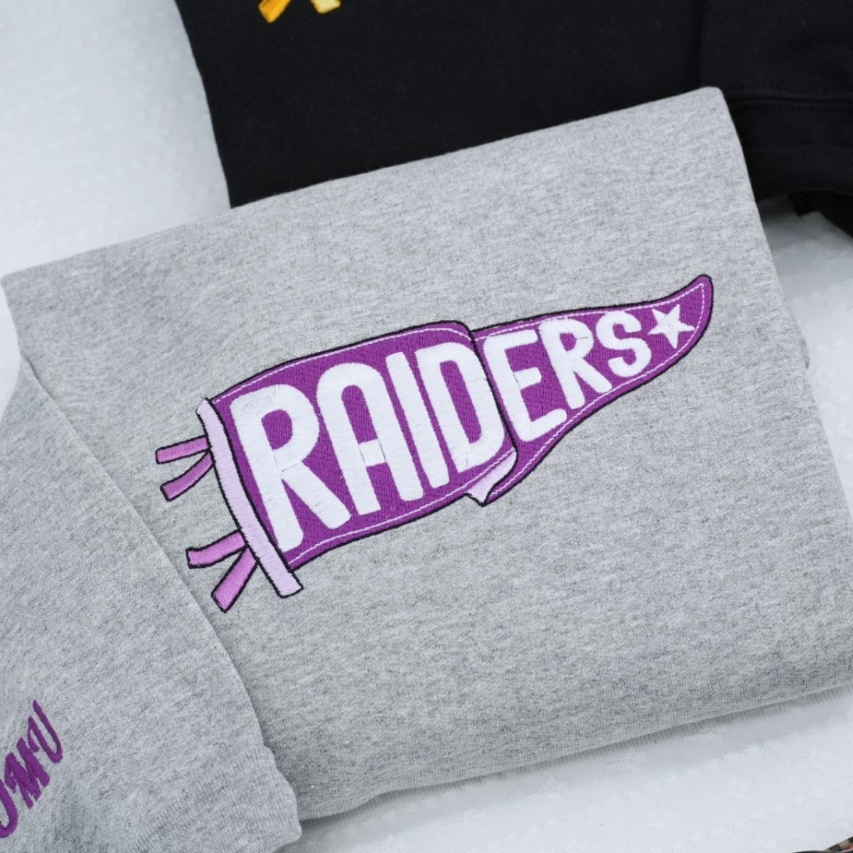 Individuell bestickte Engel- und Dämonenkatze-Kapuzenpullover für Paare