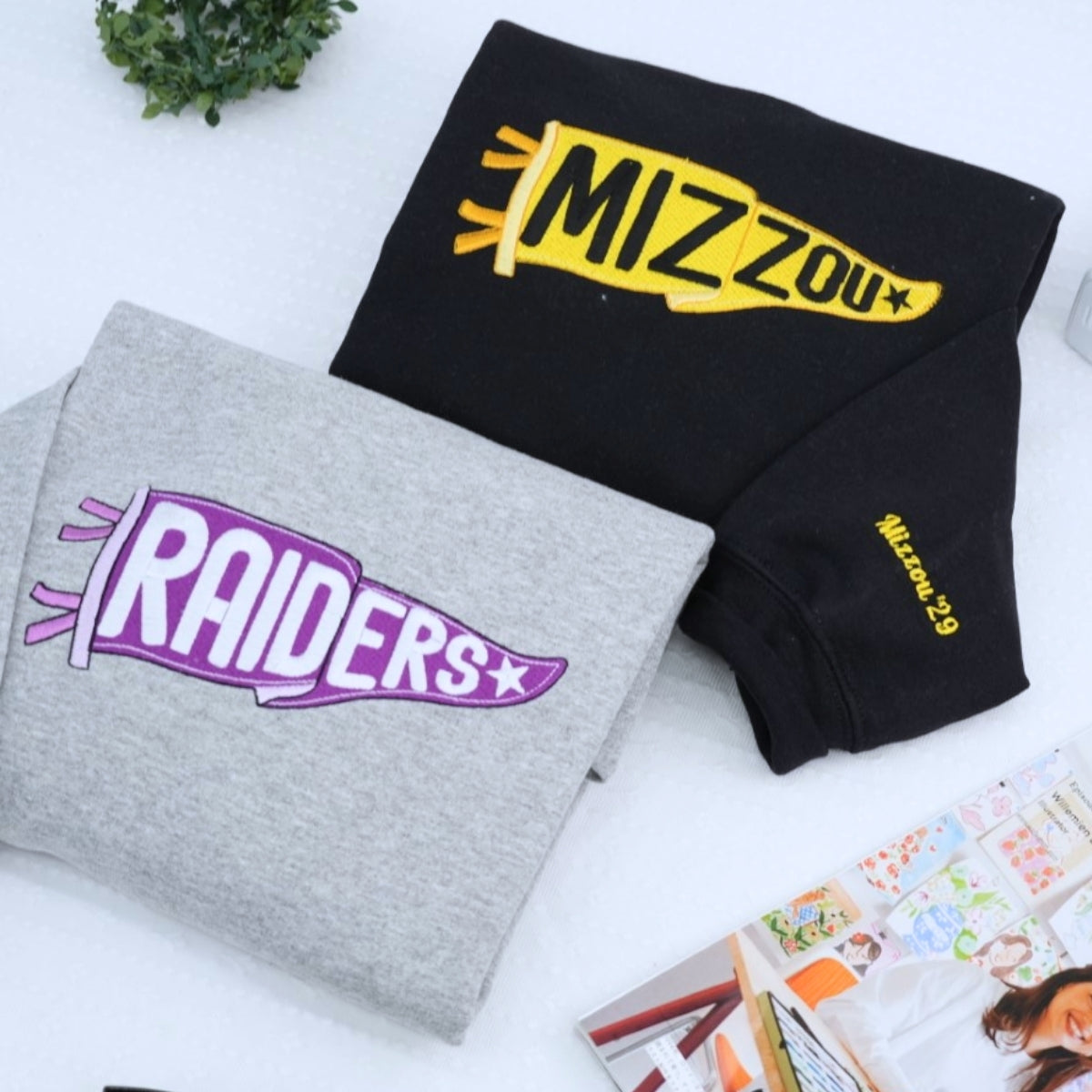 Sweats à capuche assortis brodés personnalisés avec ange et chat démon pour couples