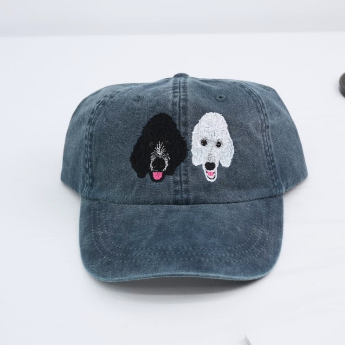Individuell bestickte Engel- und Dämonenkatze-Kapuzenpullover für Paare