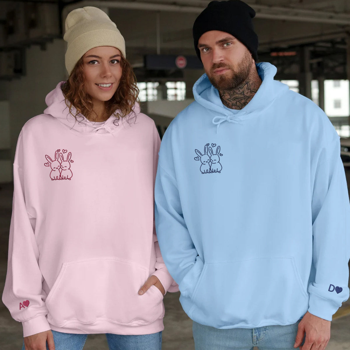 Sweats à capuche assortis personnalisés avec motif lapin mignon brodé pour couples