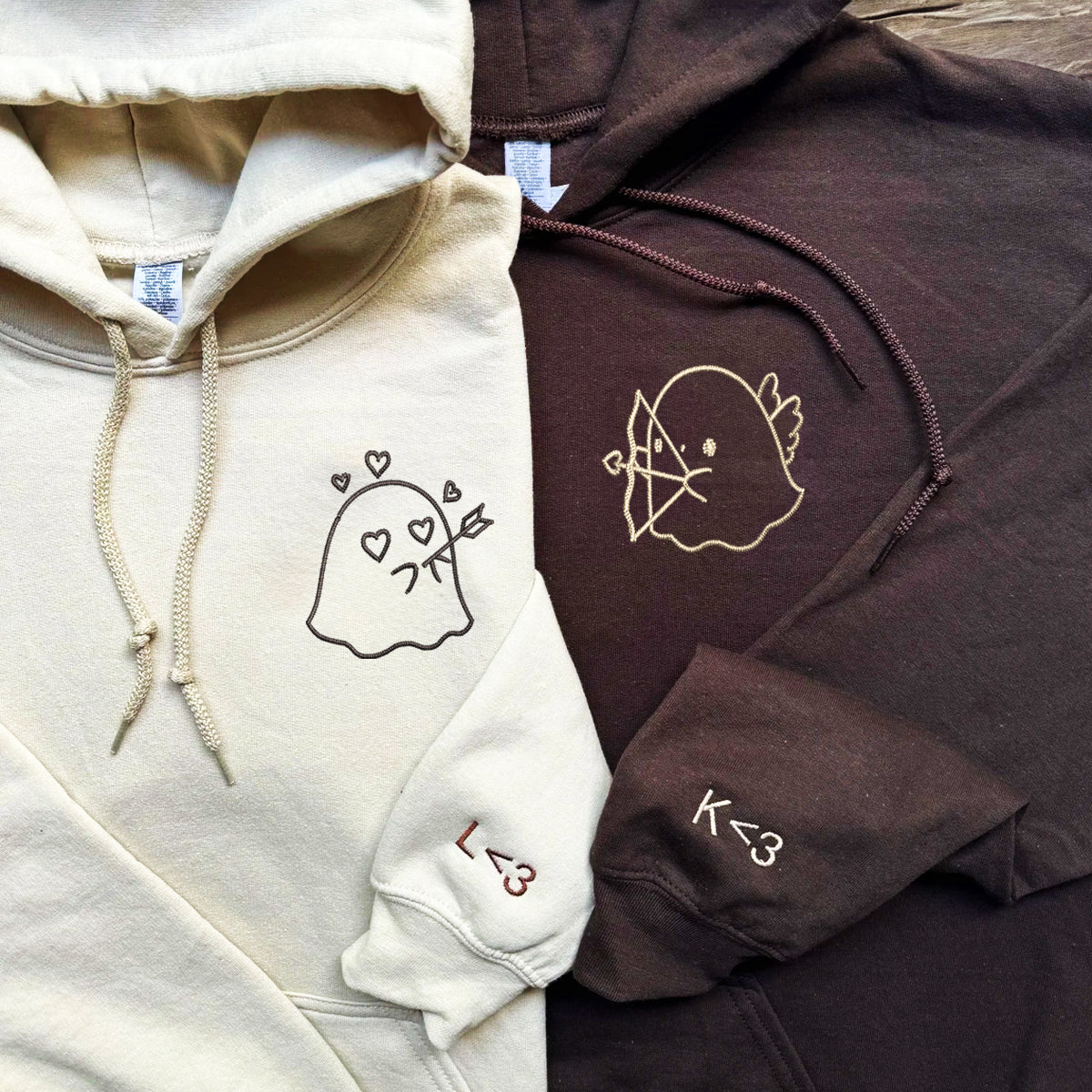 Sweats à capuche assortis brodés personnalisés avec ange fantôme pour couples