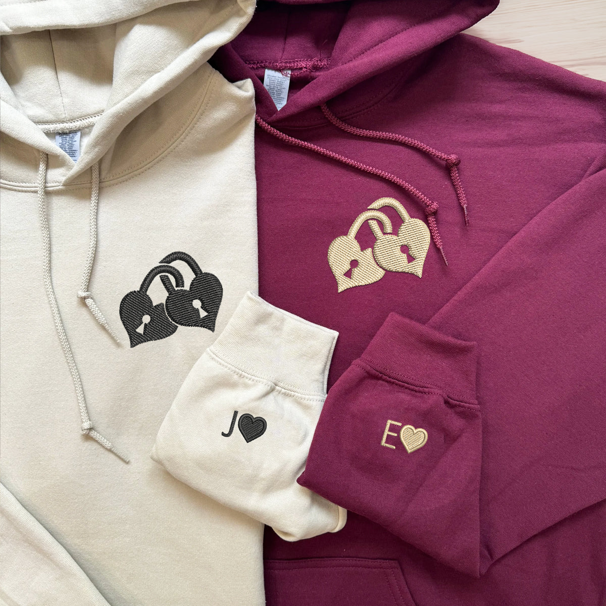 Sweats à capuche assortis avec cadenas d'amour brodés personnalisés pour couples